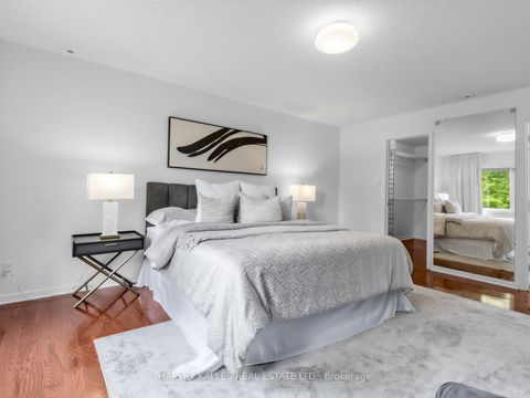 Photo 23 at 89 Ames Circle, Don Mills, Toronto