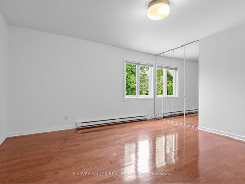 Photo 28 at 89 Ames Circle, Don Mills, Toronto