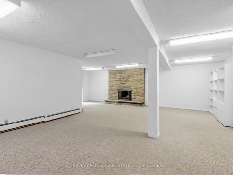 Photo 32 at 89 Ames Circle, Don Mills, Toronto