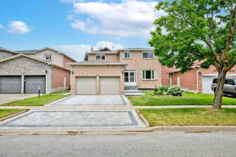 Photo 2 at 134 Cooperage Crescent, Westbrook, Richmond Hill