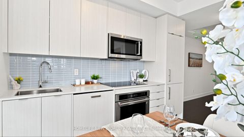 Photo 15 at 802 - 181 Bedford Road, Annex, Toronto