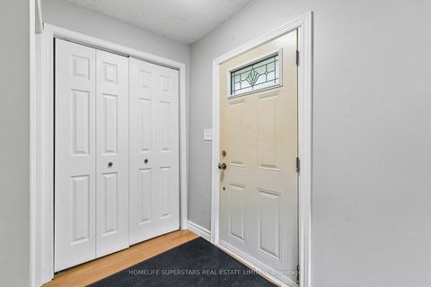 Photo 2 at 139 Cooks Bay Drive, Keswick North, Georgina