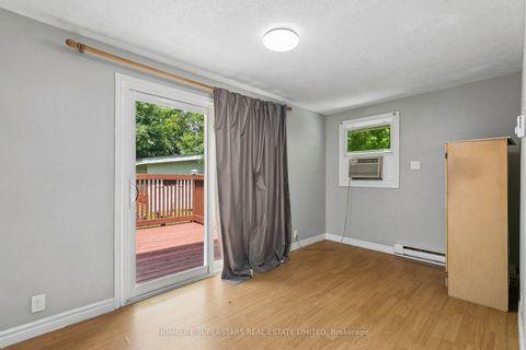Photo 16 at 139 Cooks Bay Drive, Keswick North, Georgina