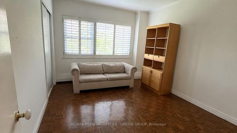 Photo 5 at 644 - 21 Dale Avenue, Moore Park, Toronto