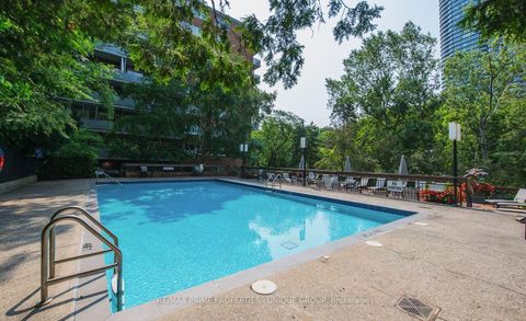 Photo 6 at 644 - 21 Dale Avenue, Moore Park, Toronto