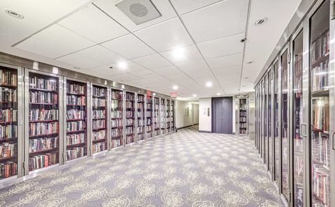 Photo 10 at 644 - 21 Dale Avenue, Moore Park, Toronto