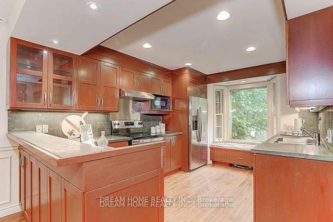 Photo 6 at 5 Scotch Elmway Avenue, York Mills, Toronto
