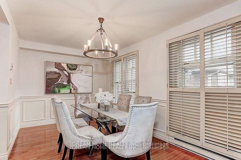 Photo 7 at 5 Scotch Elmway Avenue, York Mills, Toronto