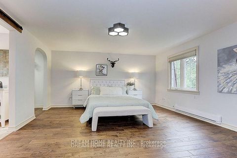 Photo 17 at 5 Scotch Elmway Avenue, York Mills, Toronto