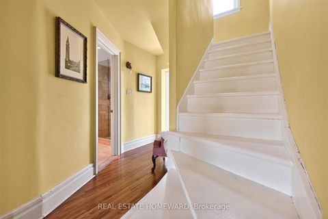 Photo 34 at 14 Lyall Avenue, Danforth, Toronto