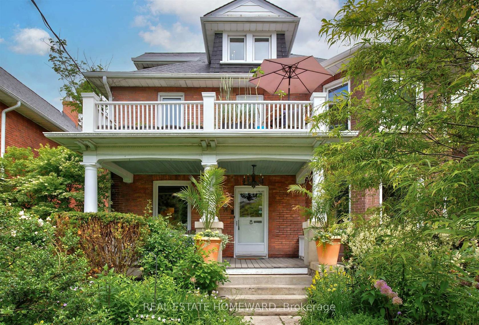 14 Lyall Avenue, Danforth, Toronto 