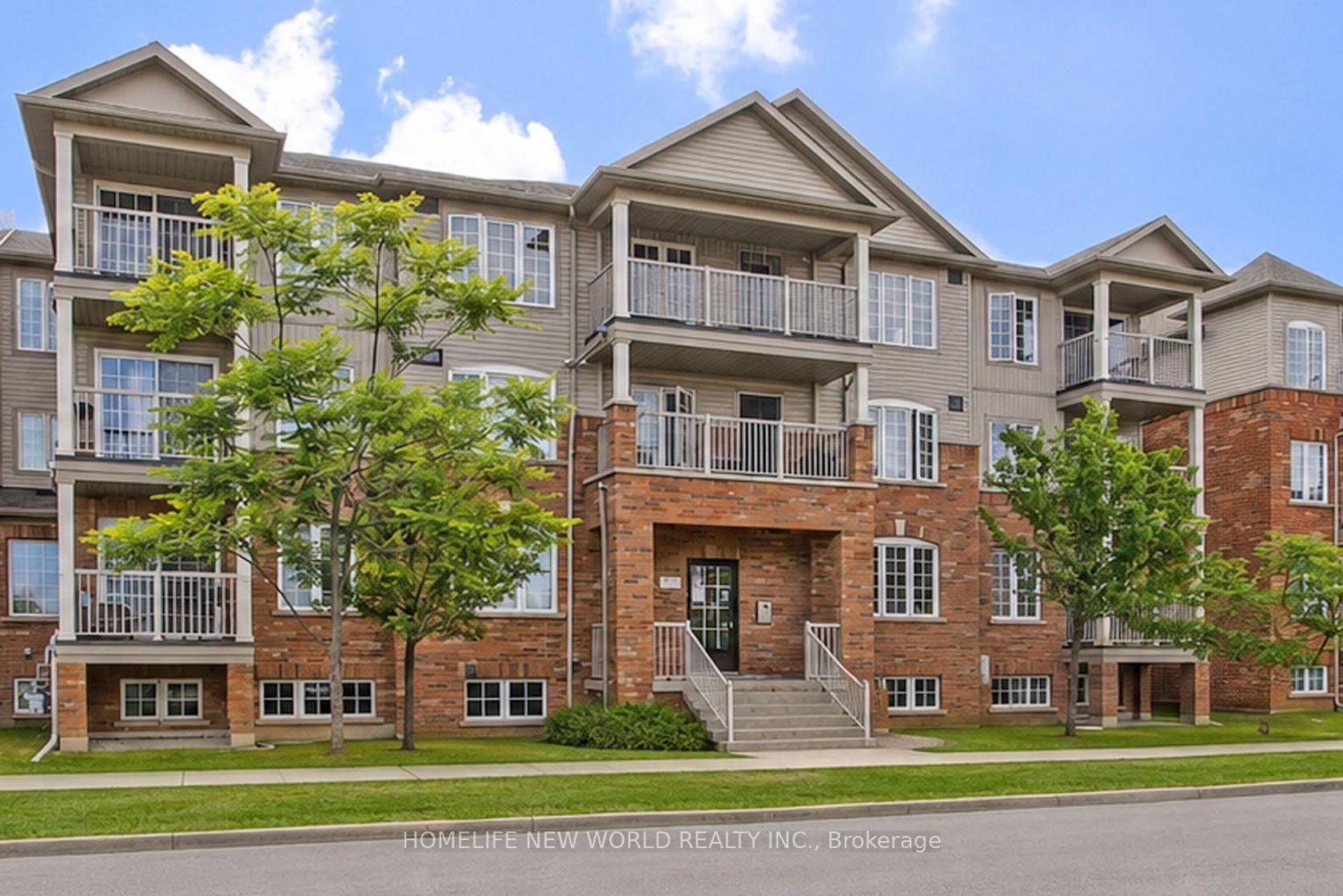 3 - 133 Isaac Devins Boulevard, Pelmo Park W5, Toronto 