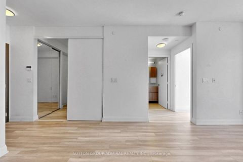 Photo 4 at 1 - 36 Park Lawn Road, Mimico, Toronto