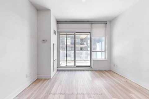 Photo 7 at 1 - 36 Park Lawn Road, Mimico, Toronto