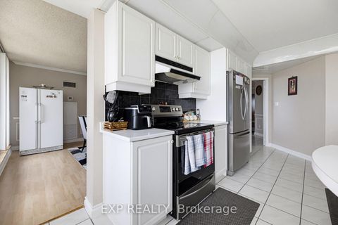 Photo 15 at 1605 - 168 Bonis Avenue, Sullivan, Toronto