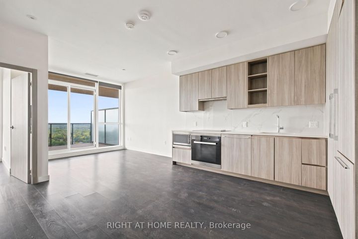 Photo 6 at 2107 - 25 McMahon Drive, Bayview Village, Toronto
