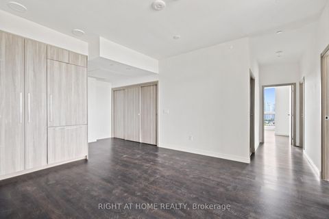 Photo 9 at 2107 - 25 McMahon Drive, Bayview Village, Toronto