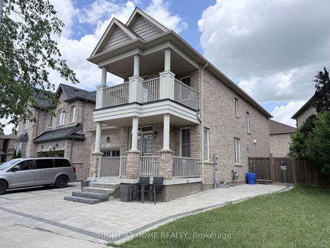 Photo 2 at 131 KILLINGTON Avenue, Kleinburg, Vaughan
