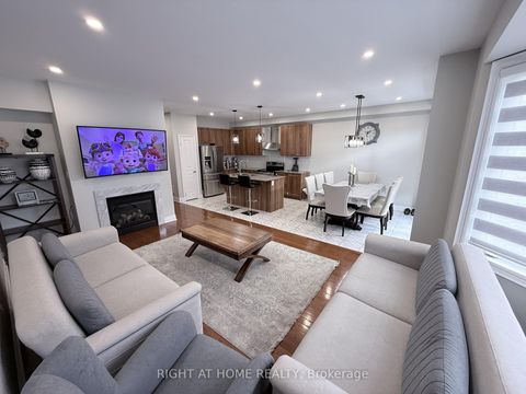 Photo 13 at 131 KILLINGTON Avenue, Kleinburg, Vaughan