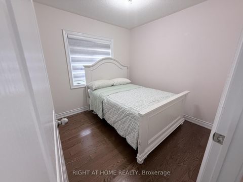 Photo 20 at 131 KILLINGTON Avenue, Kleinburg, Vaughan