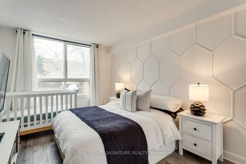 Photo 13 at 108 - 271 Ridley Boulevard, Nortown, Toronto