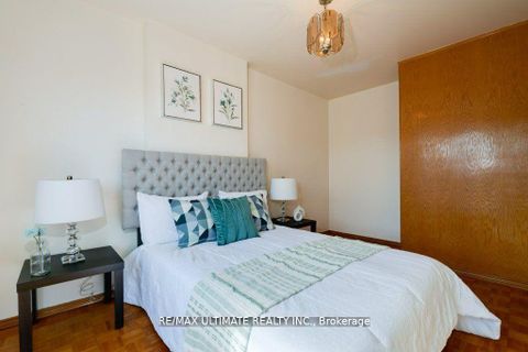 Photo 23 at 34 Hickson Street, Little Portugal, Toronto