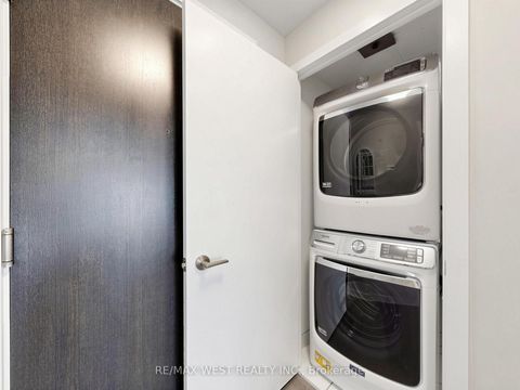 Photo 25 at 314 - 1815 Yonge Street, Mount Pleasant West, Toronto