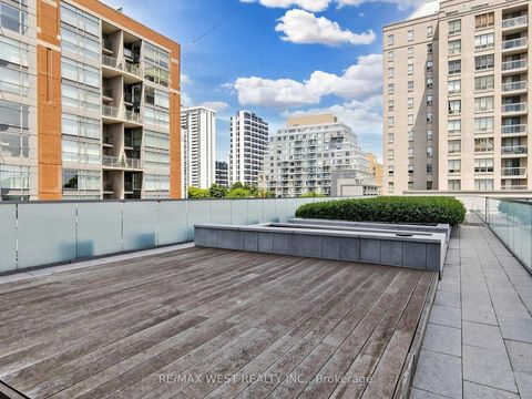 Photo 36 at 314 - 1815 Yonge Street, Mount Pleasant West, Toronto