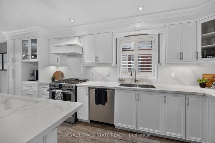 Photo 13 at 43 Wilbur Drive, Binbrook, Hamilton