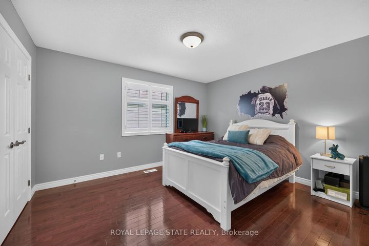 Photo 22 at 43 Wilbur Drive, Binbrook, Hamilton