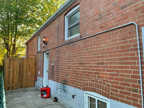 Photo 27 at 10 Faulkland Road, Birchmount, Toronto