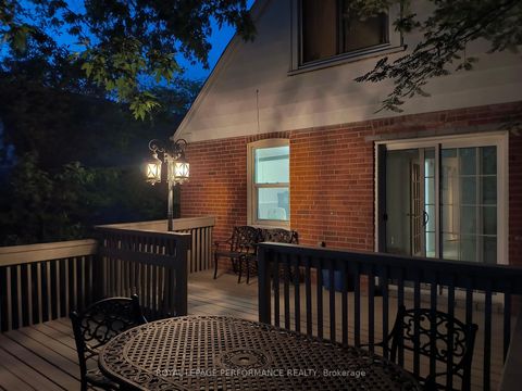 Photo 34 at 10 Faulkland Road, Birchmount, Toronto