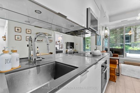 Photo 16 at 201 - 609 Avenue Road, St. Clair, Toronto