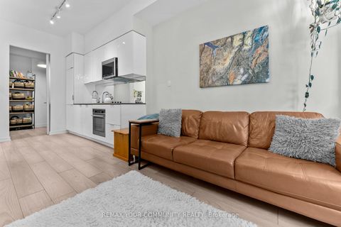 Photo 23 at 201 - 609 Avenue Road, St. Clair, Toronto