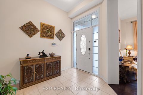 Photo 1 at 323 Cheryl Mews Boulevard, Woodland Hill, Newmarket