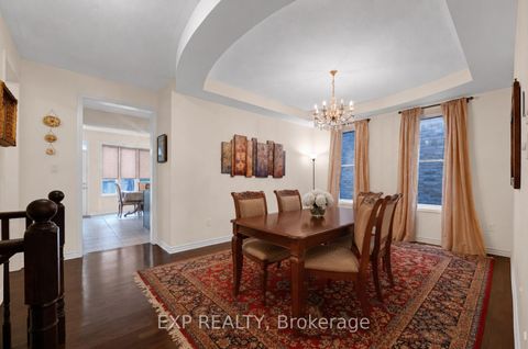 Photo 6 at 323 Cheryl Mews Boulevard, Woodland Hill, Newmarket