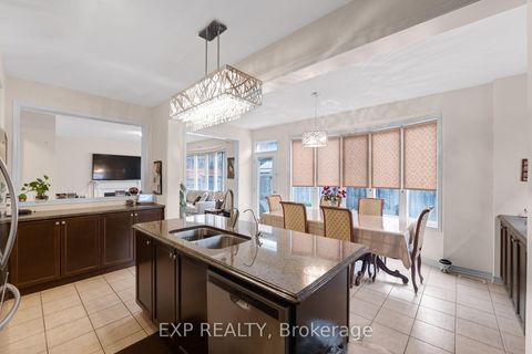 Photo 10 at 323 Cheryl Mews Boulevard, Woodland Hill, Newmarket