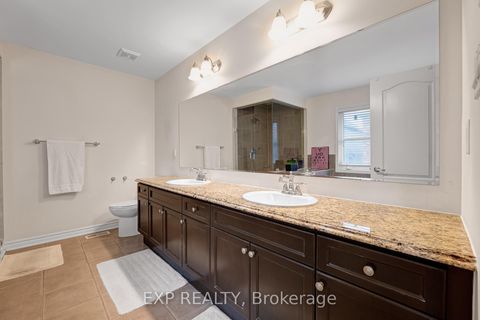 Photo 19 at 323 Cheryl Mews Boulevard, Woodland Hill, Newmarket