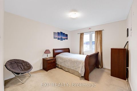 Photo 25 at 323 Cheryl Mews Boulevard, Woodland Hill, Newmarket