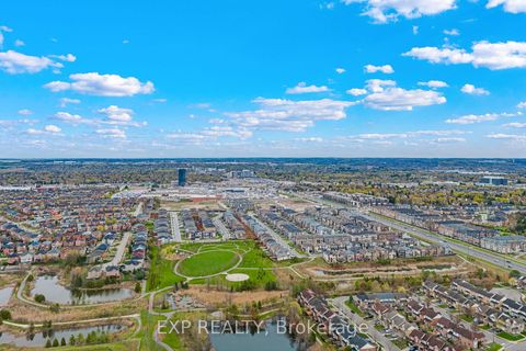 Photo 33 at 323 Cheryl Mews Boulevard, Woodland Hill, Newmarket