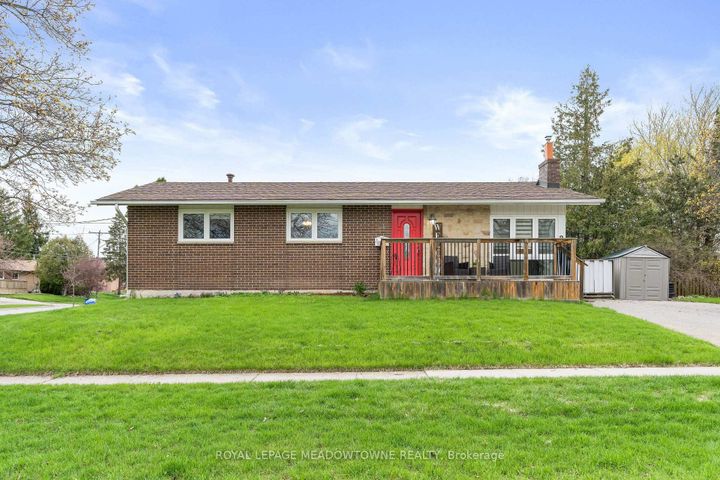 Photo 2 at 24 Gower Road, Georgetown, Halton Hills