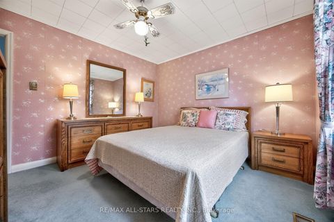 Photo 17 at 9 Martindale Road, Cliffcrest, Toronto
