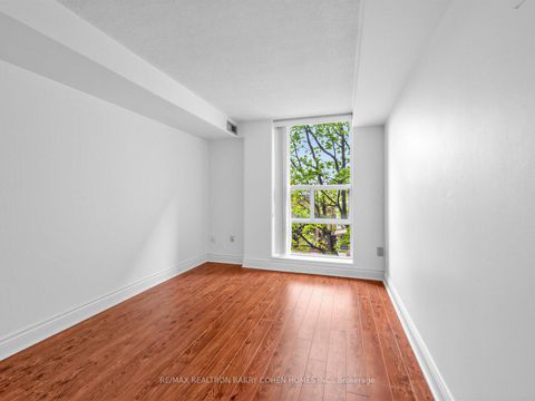Photo 20 at 303 - 725 King Street W, Niagara, Toronto