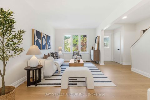 Photo 5 at 115 Bergen Road, Dorset Park, Toronto