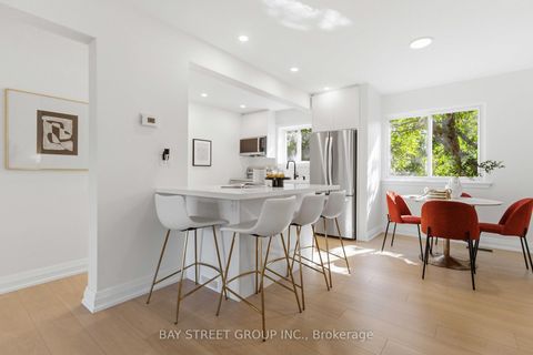 Photo 11 at 115 Bergen Road, Dorset Park, Toronto