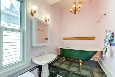 Photo 22 at 25 Helena Avenue, Wychwood, Toronto