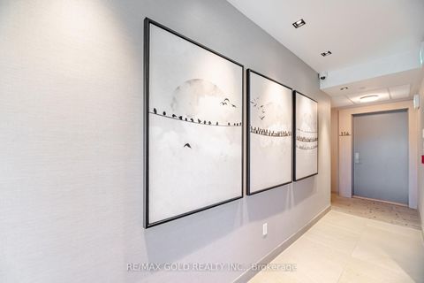 Photo 3 at 204 - 155 Downsview Park Boulevard, CFB, Toronto