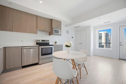Photo 9 at 204 - 155 Downsview Park Boulevard, CFB, Toronto