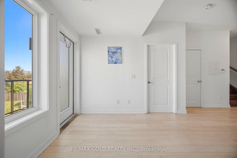 Photo 11 at 204 - 155 Downsview Park Boulevard, CFB, Toronto