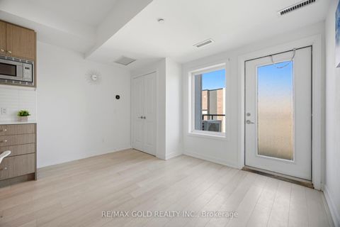 Photo 12 at 204 - 155 Downsview Park Boulevard, CFB, Toronto